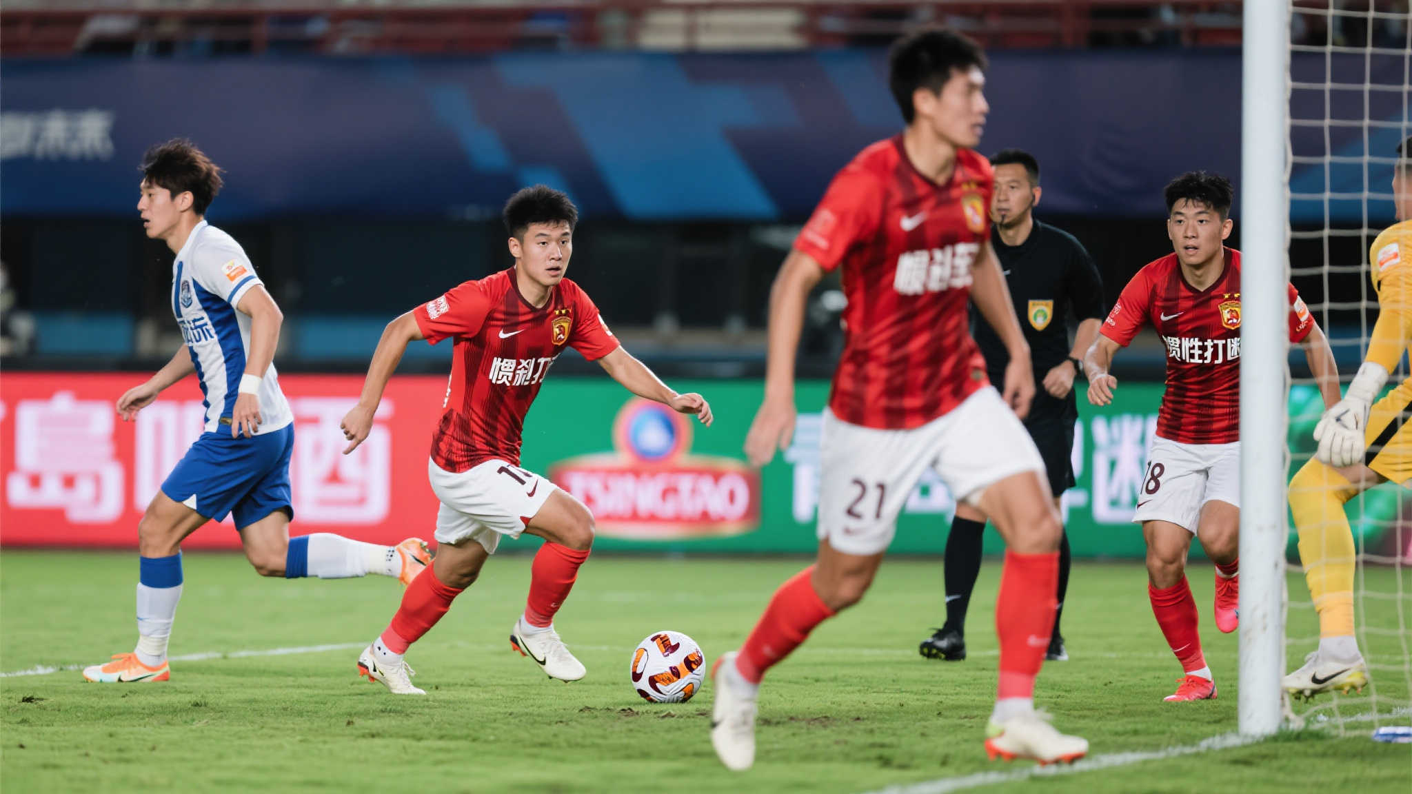 有评论认为，是“急刹车式”改变带来的消极反应使得这